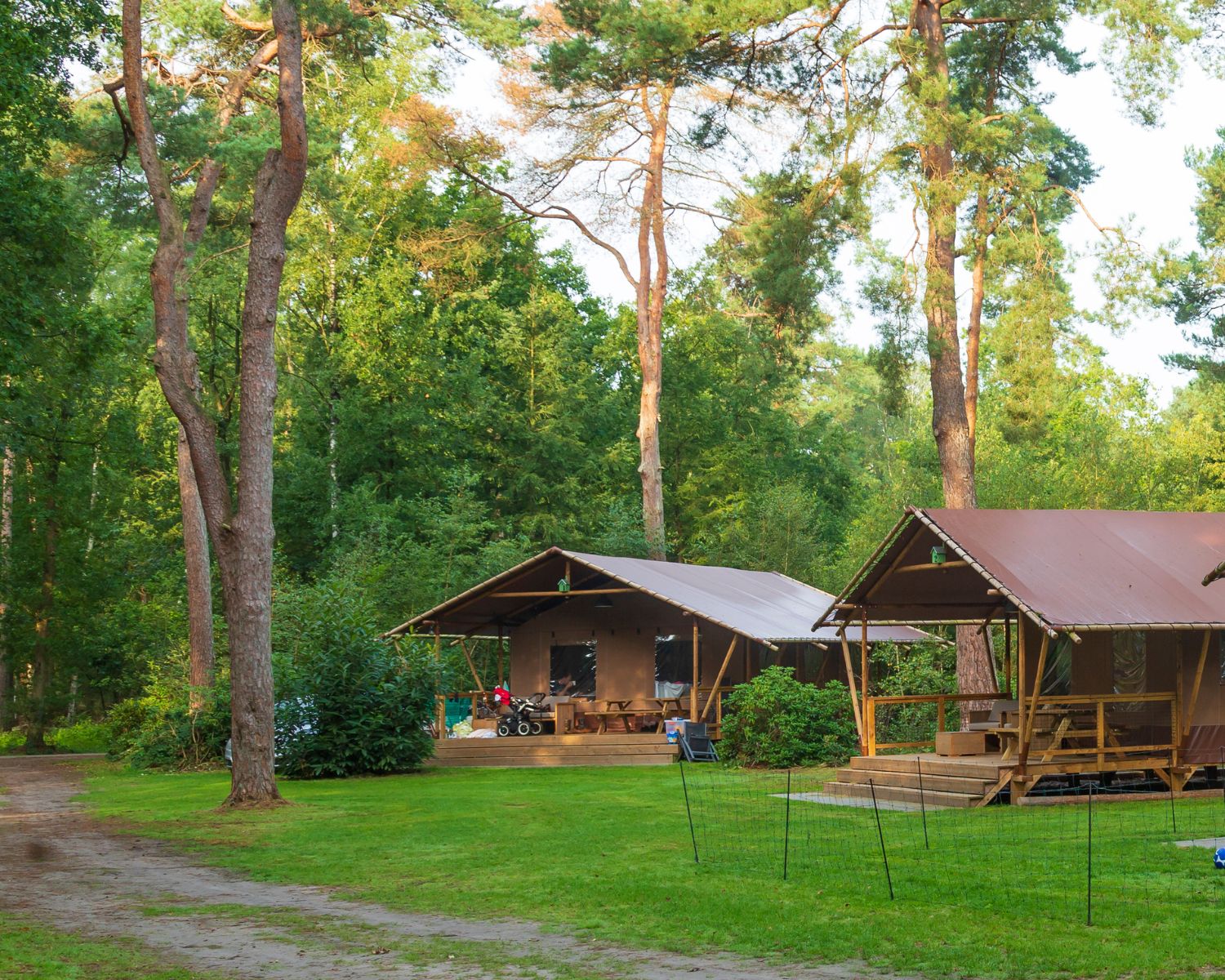 lieu de vacances dans l'Oise près de Compiègne et Soissons en fôret. Prestations de massages pour Camping haut de gamme, gîtes et chambres d'hôtes.